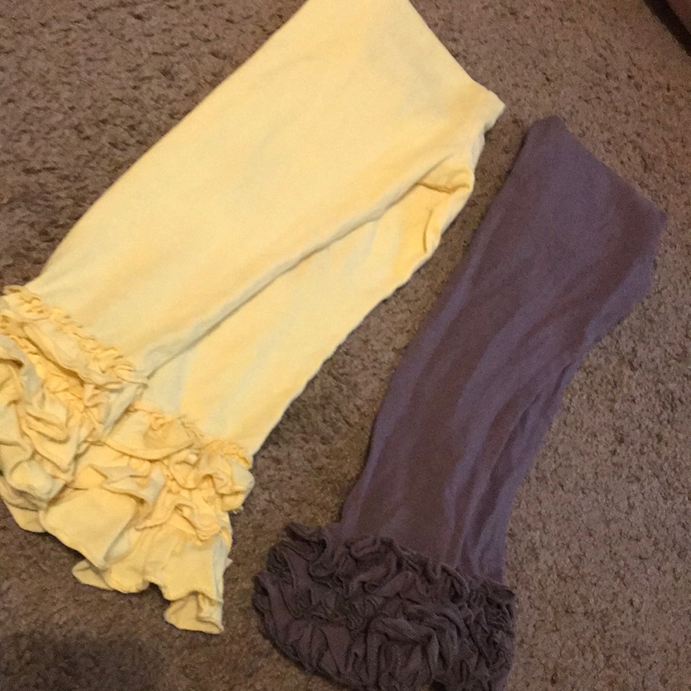 Icing ruffled pants